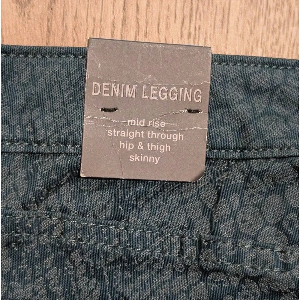 Mossimo Jeans 6 Denim Legging Skinny Aqua Teal Snakeskin Print Mid Rise NWT NEW - Picture 4 of 4